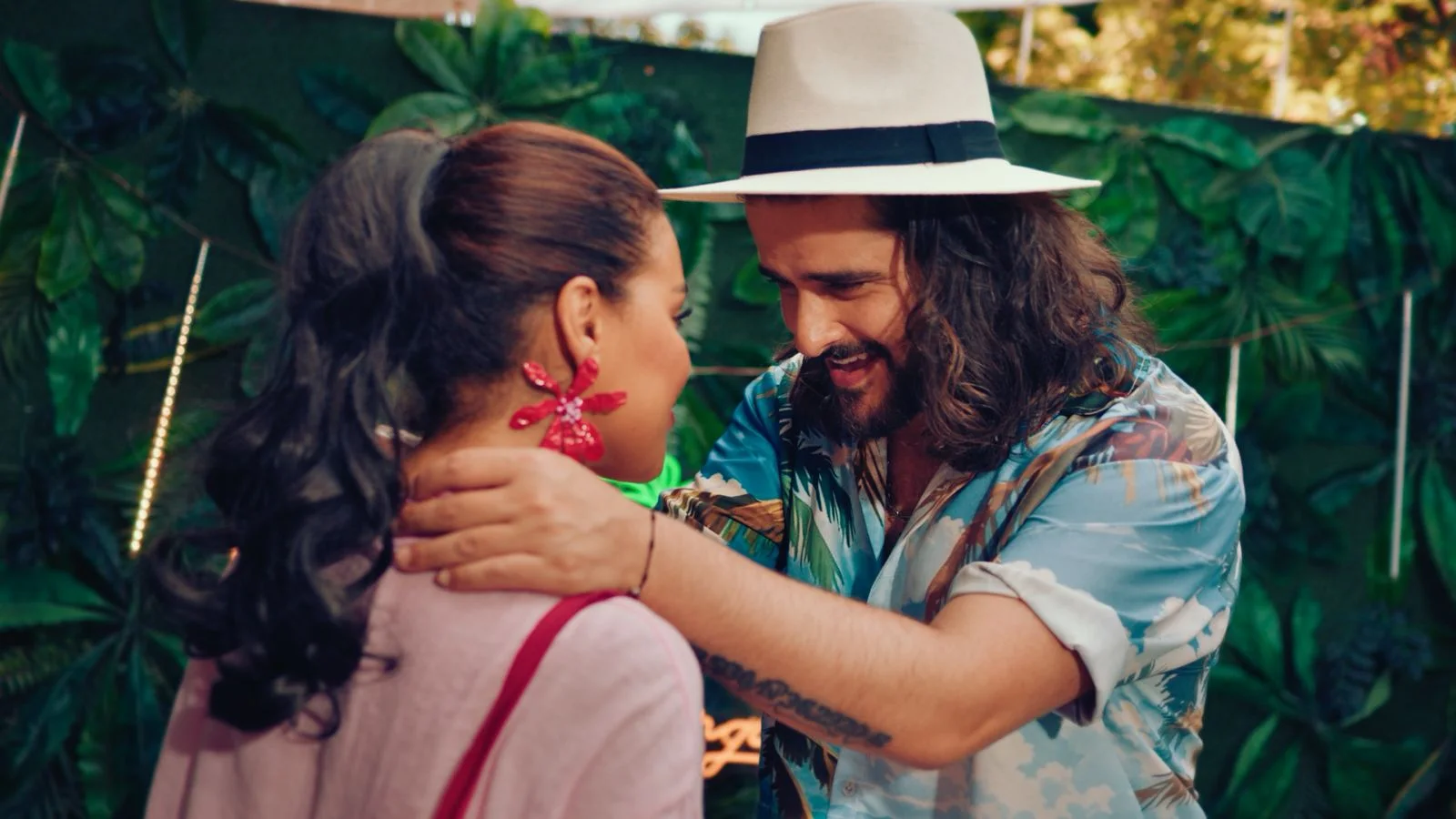 Nassif Zeytoun x ‪@ZouhairBahaoui‬ - Ya Msafer color grade, frame 5