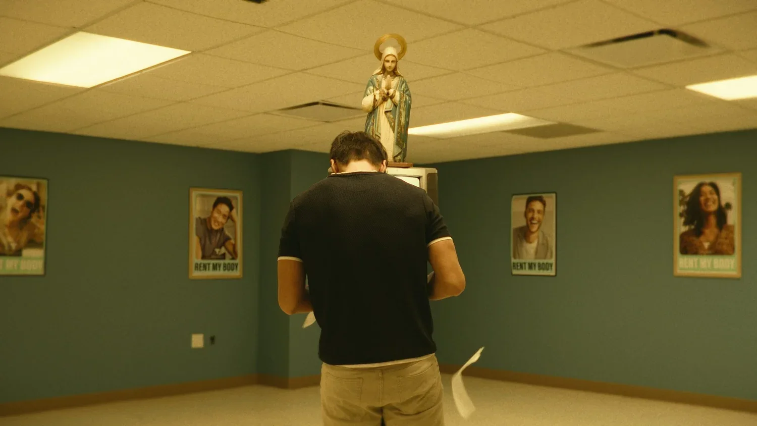 Tenancy color grade, frame 20