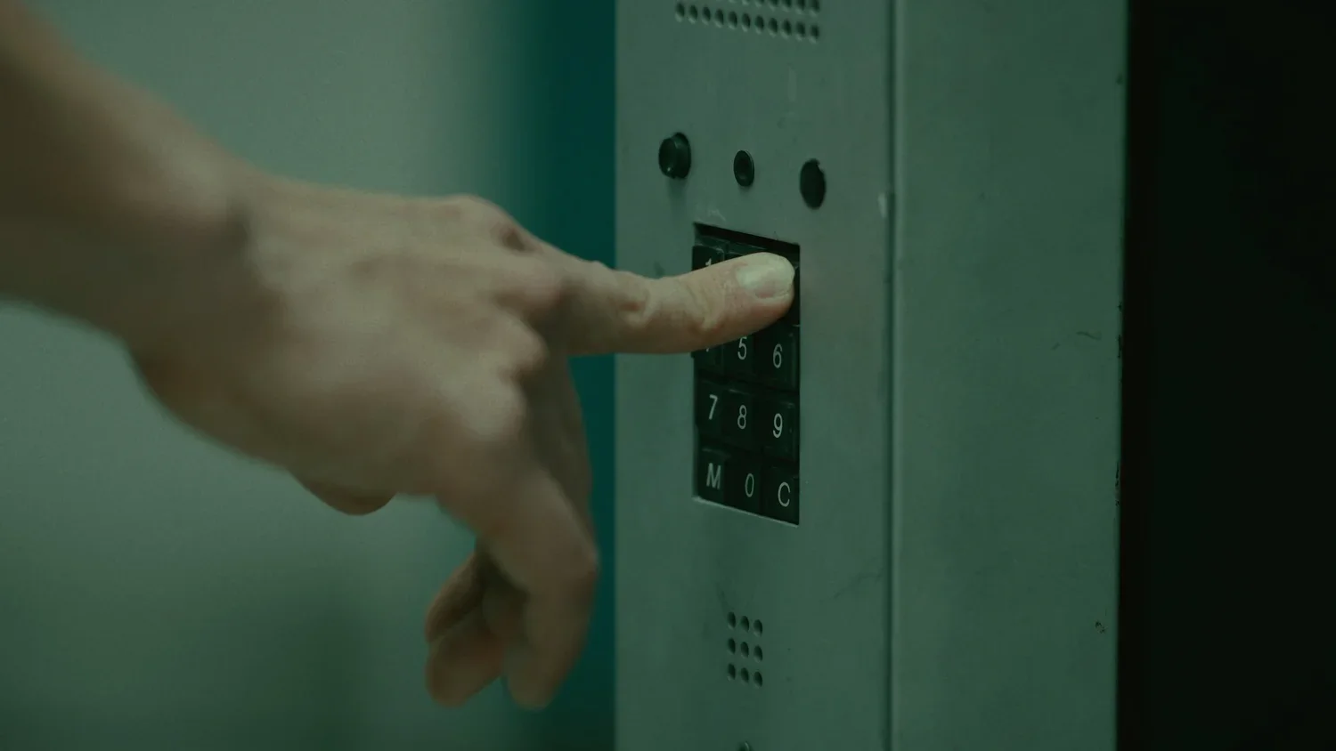 Tenancy color grade, frame 6